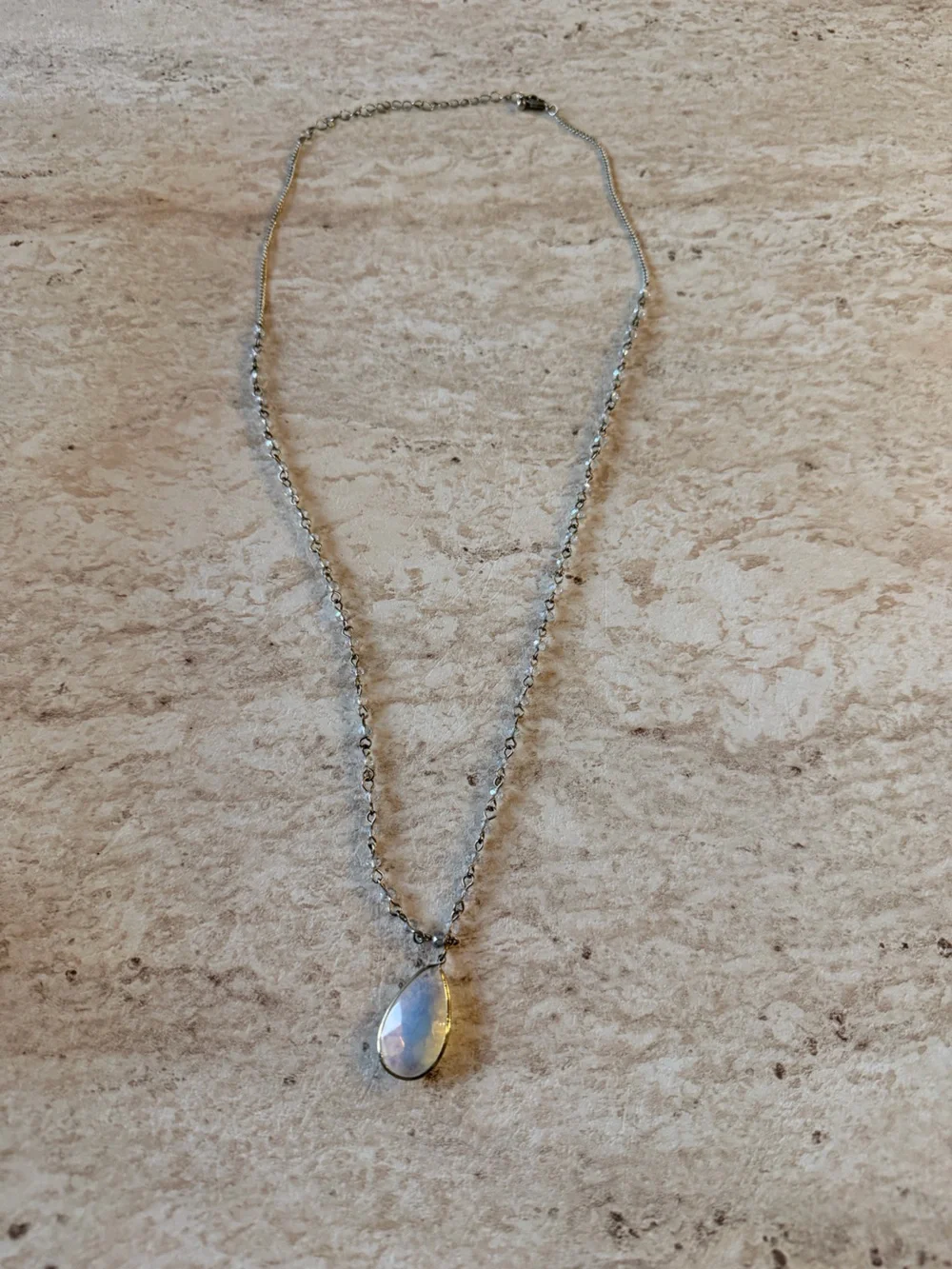 Teardrop Pendant Necklace